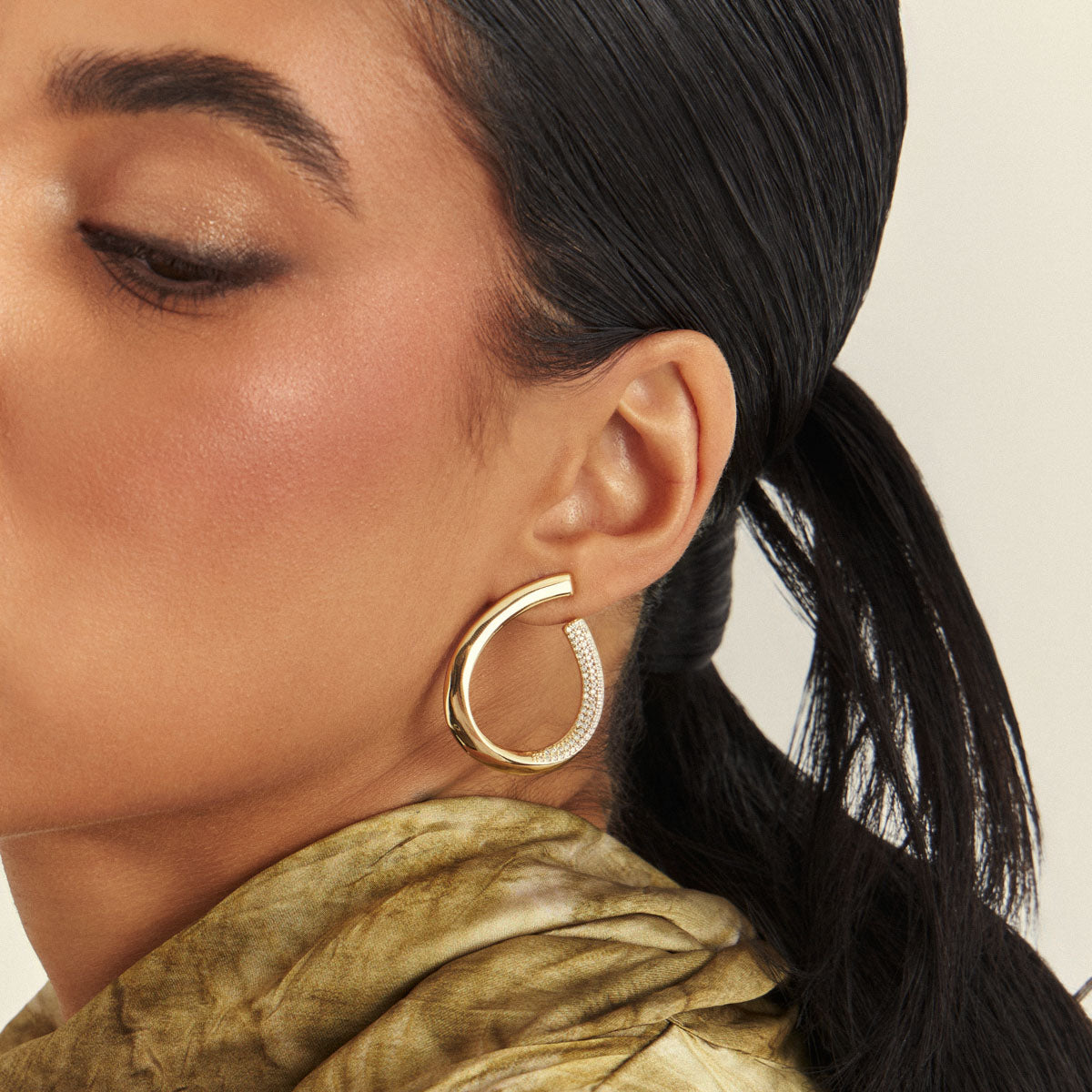 AROS ZAHIR BAÑO EN ORO Y ZIRCONIAS